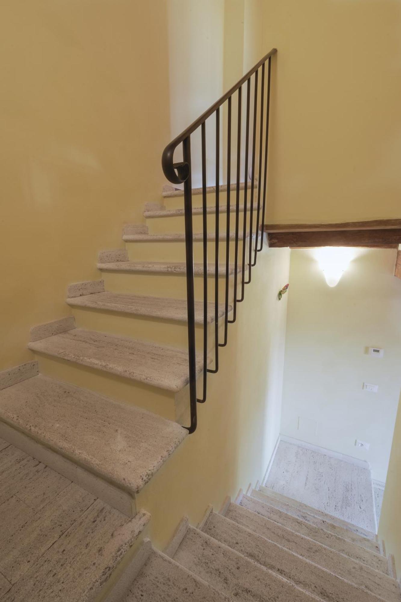 Апартаменты Charming House - Parking Included Сан-Джиминьяно Экстерьер фото